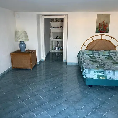 Appartamento Panorama Di Giancos Ponza